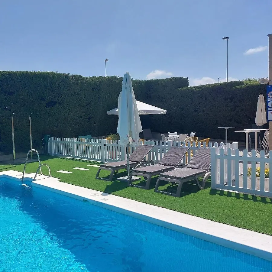 Отель Ibis Jerez De La Frontera Cadiz