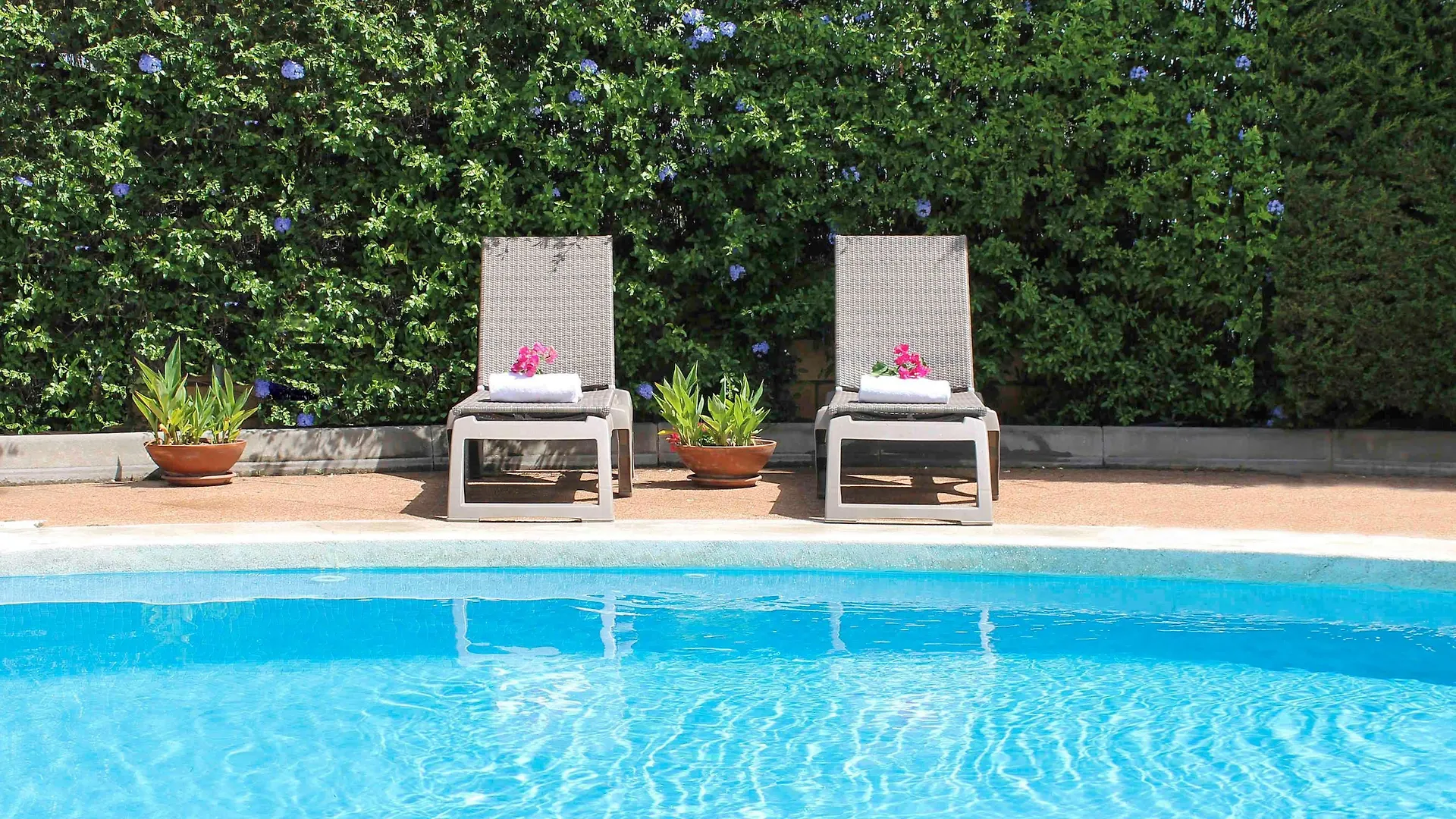 Отель Ibis Jerez De La Frontera Cadiz