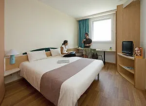 Отель Ibis Jerez De La Frontera Cadiz