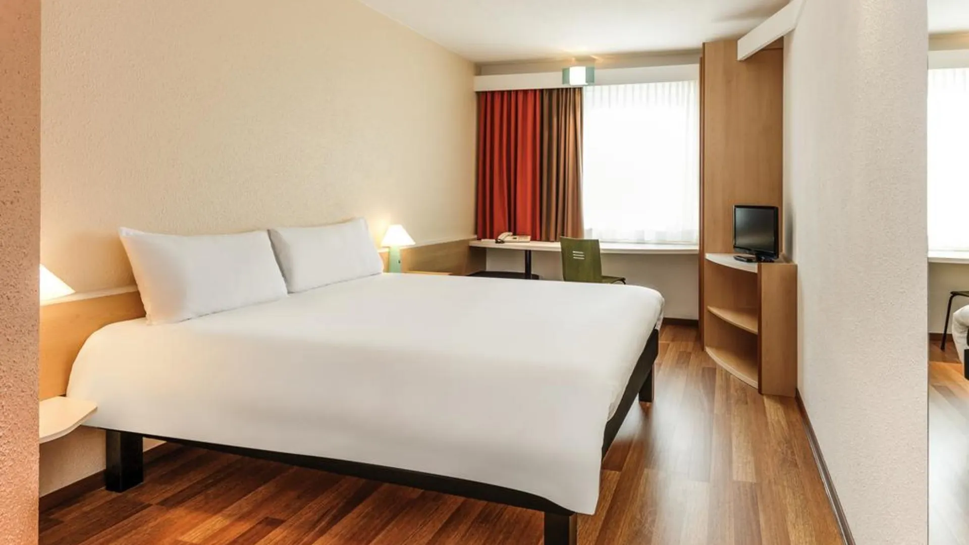 Ibis Jerez De La Frontera Cadiz Hotel